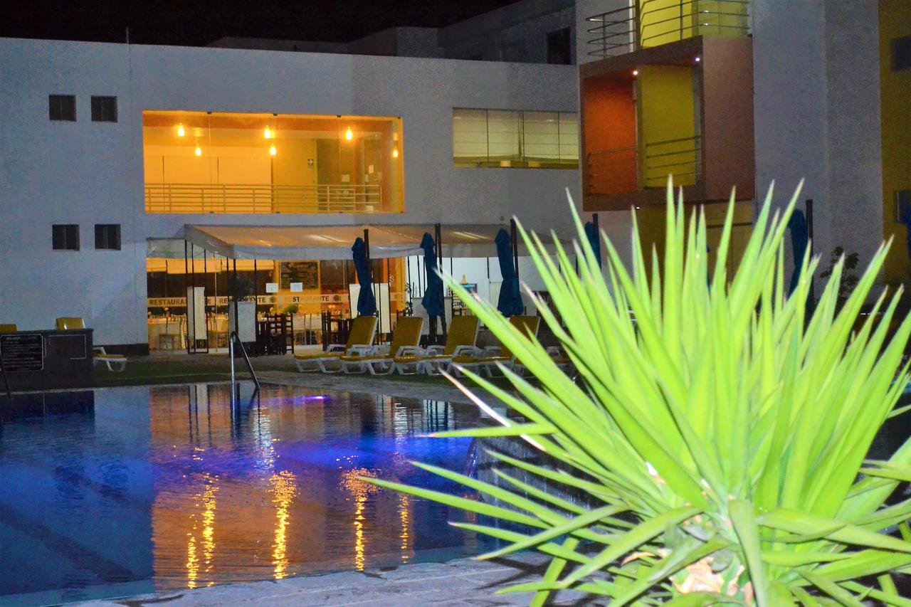 Kajaca Suite Hotel Tomicaya Luaran gambar